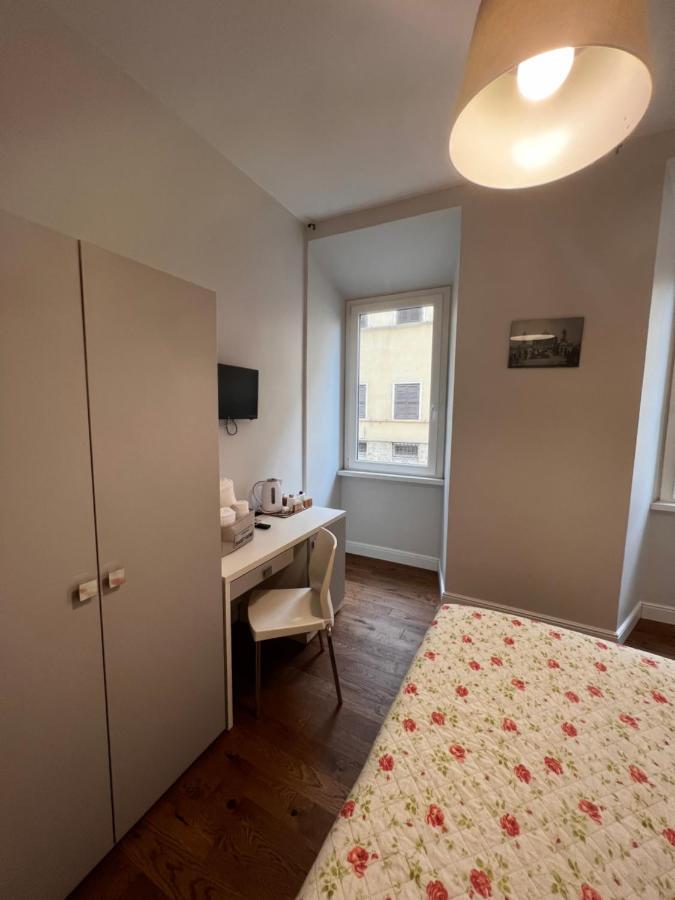 Infinity Castle Hotell Roma Eksteriør bilde